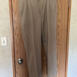 Haggar Men's Khaki Chinos